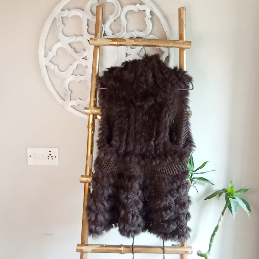 Ameise Faux Fur Knitted Vest NWT - Picture 16 of 17